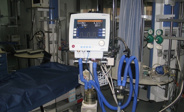 ВМА с нова ценна апаратура от „Инвестбанк”