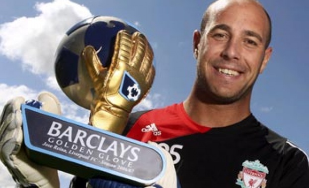 Пепе Рейна със специални ритуали преди всеки мач на Ливърпул