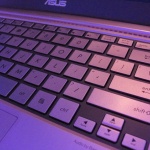 Asus пусна на пазара първия Zenbook