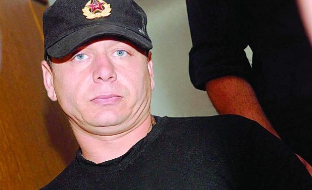 Демби застава пред Темида до дни