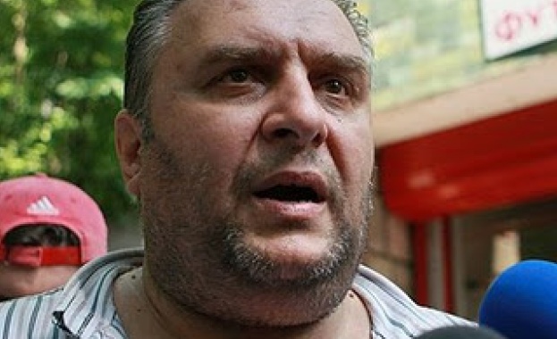 Дучето за потрошения автобус на ЦСКА: Да се намеси държавата!