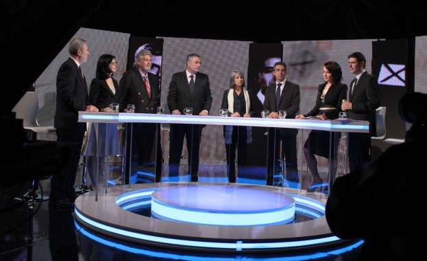 Евгений Дайнов: Кунева стоеше най-добре на снощния дебат