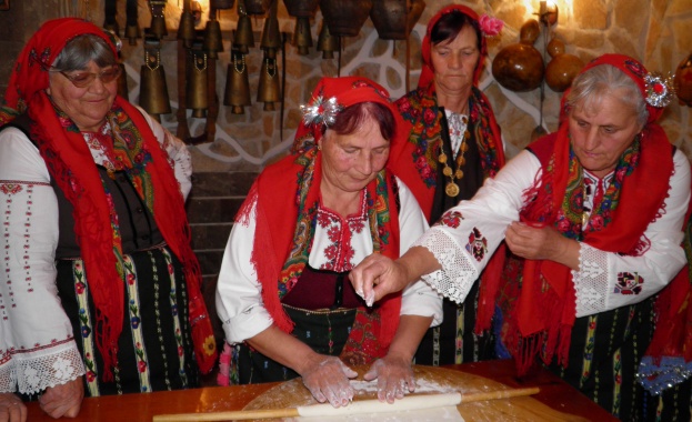 261-метров тиквеник приготвиха в Разлог