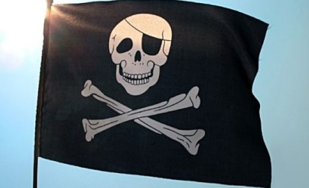 В Петербург отново се развя пиратско знаме 