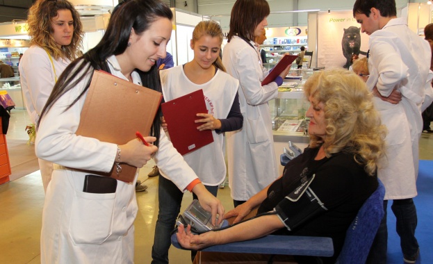 Д-р Гайс Бадер спечели голямата награда „Мениджър на дентална практика"