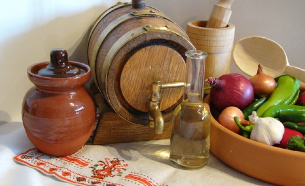 Найденов: Защитихме суджука, сега ще се борим за ракията