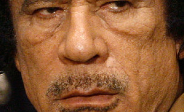 Масова истерия по богатството на Кадафи