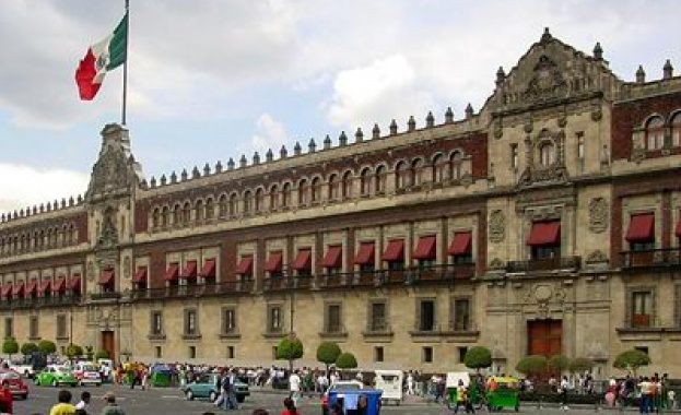 "Анонимните" блокираха сайта на общинска избирателна комисия в Мексико