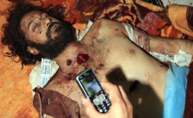 Какво става със синовете на Кадафи?