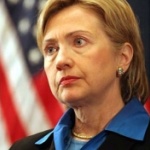 „МейлОнлайн”: Смърт на прогнилата династия! След 40 години секс, лъжи и скандали Клинтън напускат обществения живот  