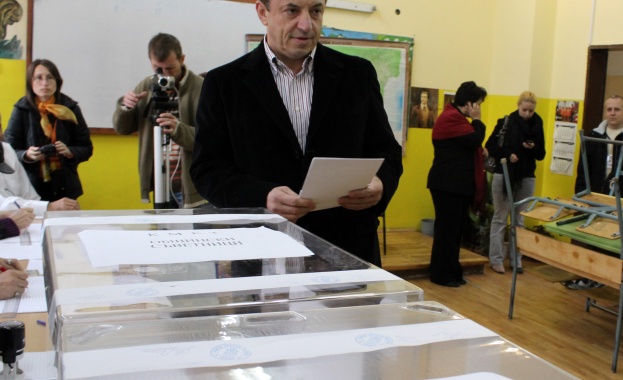 Алексей Петров прибра 37 бона дарения от авери 