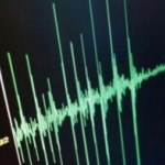 Над 200 труса на Санторини