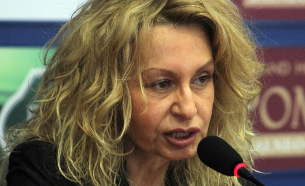 Беновска: Стига с този Сидеров, държавата има по-важни от него проблеми 