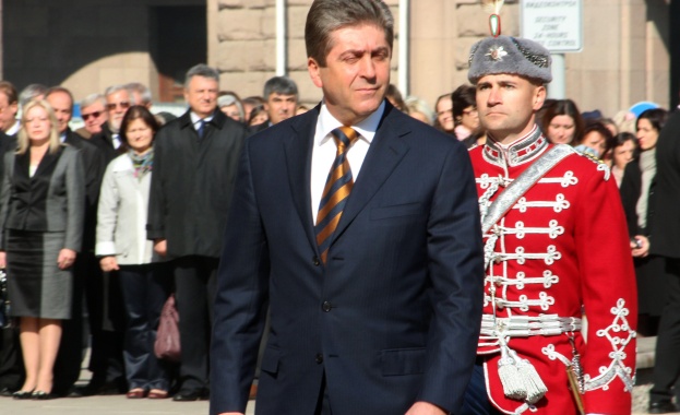 Георги Първанов ще присъства на панихидата за Архангелова задушница