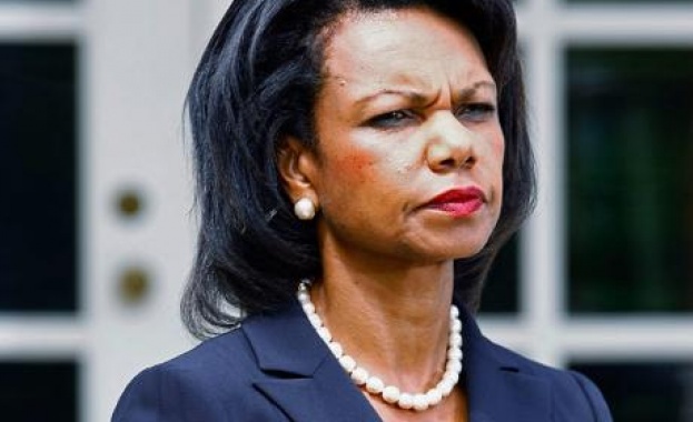 Кондолиза Райс  критикува близкоизточната политика на Обама  