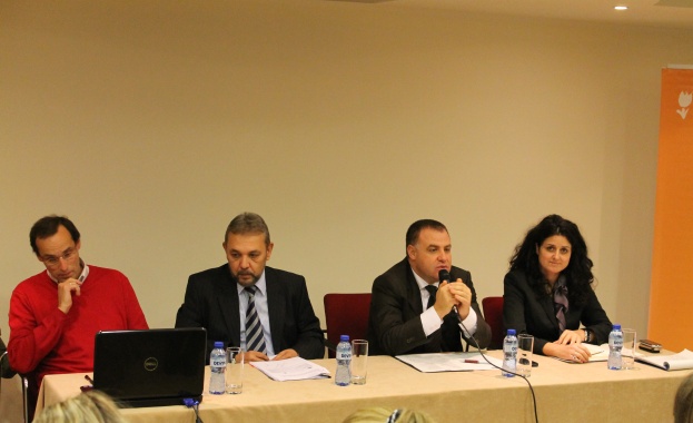 Министър Найденов обсъди с браншови организации ОСП 2014-2020 г.