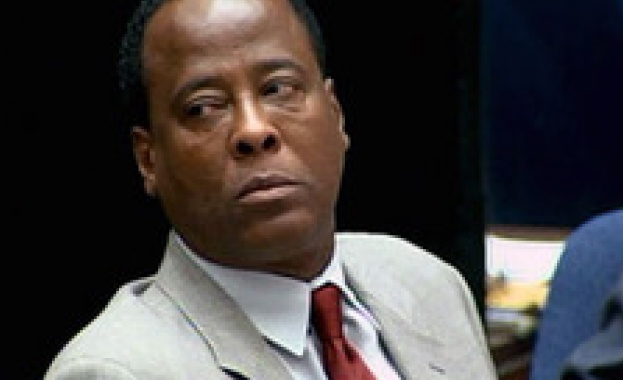 Решават съдбата на лекаря на Майкъл Джексън 