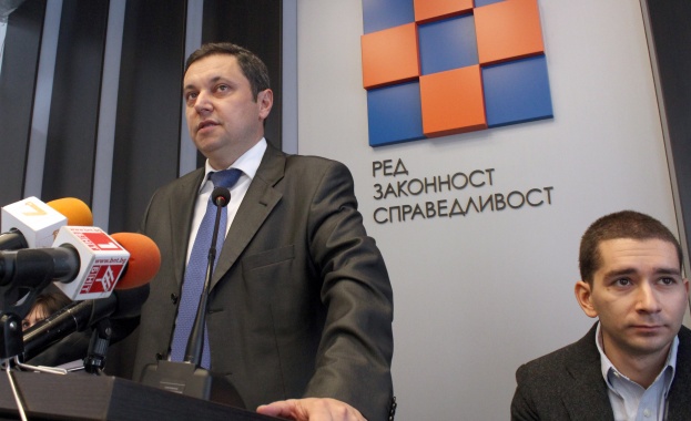 Яне Янев: РЗС става конструктивна и ефективна опозиция 