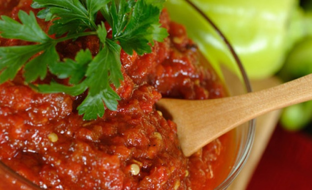 Очаквайте! И лютеницата по стандарт  