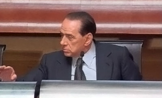 Силвио Берлускони може да подаде оставка в неделя 