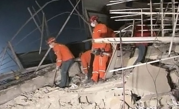 Увеличава се броят на загиналите от второто земетресение в Турция