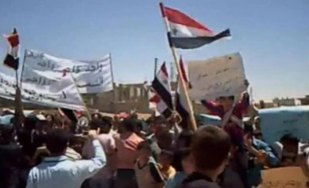 Най-малко 16 загинали по време на демонстрация в Дамаск