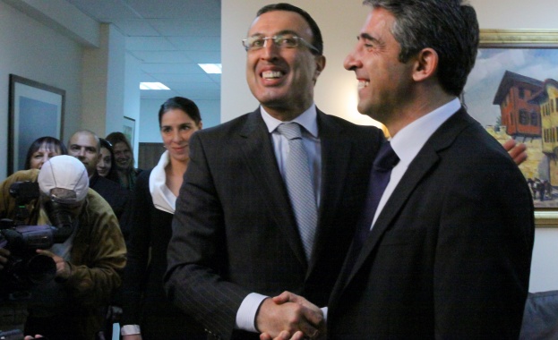 Петър Стоянов: С Първанов сме като огъня и водата  