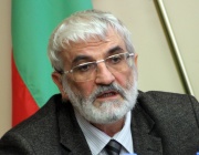 Проф. Валери Димитров: Администрацията е раздута, публичният сектор е раздут, публичните разходи са прекомерни