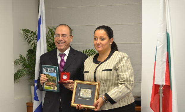 Започна официалното посещение на министър Павлова в Израел