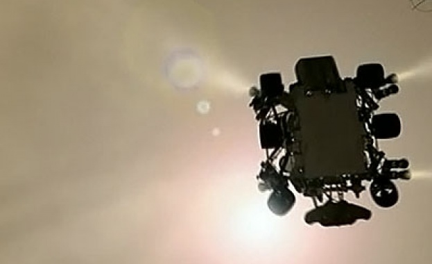  НАСА изстреля новия си марсоход. Търси следи от живот 