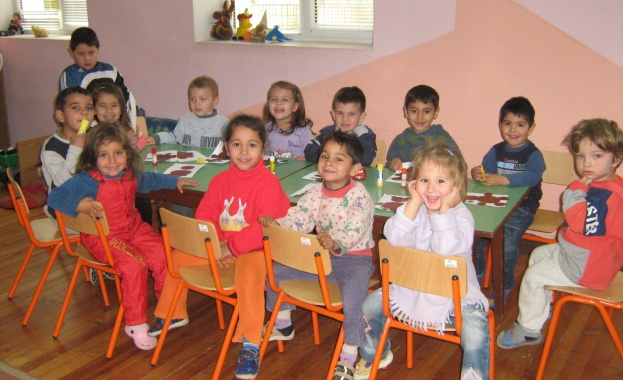 Британска галерия направи изложба от млечни зъби