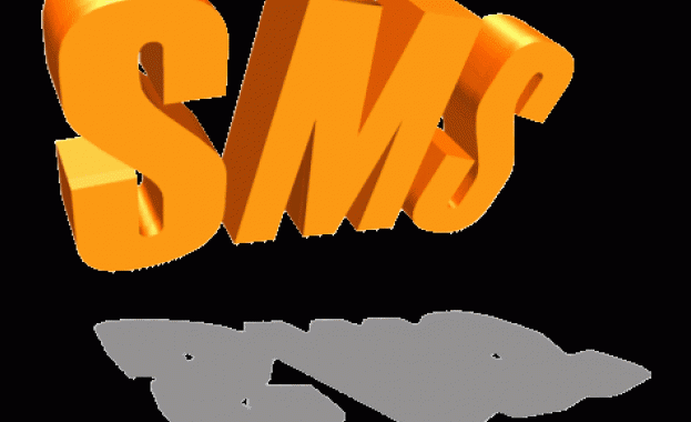 Тайланд: 20 години затвор за мъж, изпращал SMS-и с обиди към краля