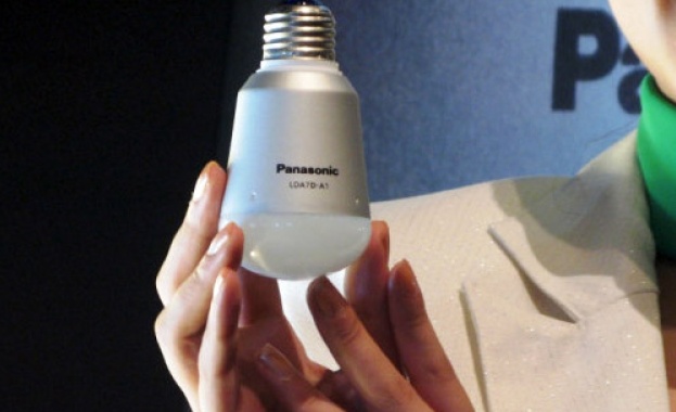 Panasonic представи енергийно ефективна LED крушка, спечелила Good Design Award 2011