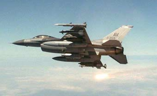 Изхвърлиха в боклука секретни документи на южнокорейските ВВС