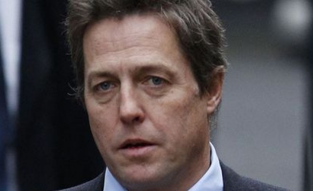 Хю Грант обвини още един таблоид в подслушване 