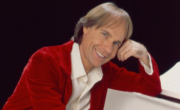 50 000 букета за Клайдерман