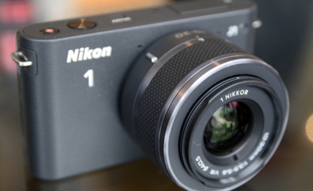 Първият безогледален фотоапарат 