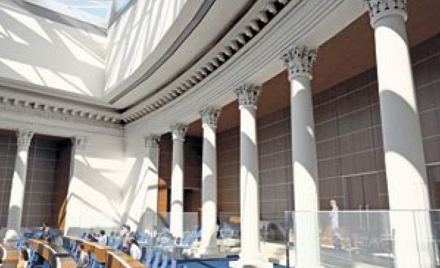 Депутатите в нова, разтегателна зала