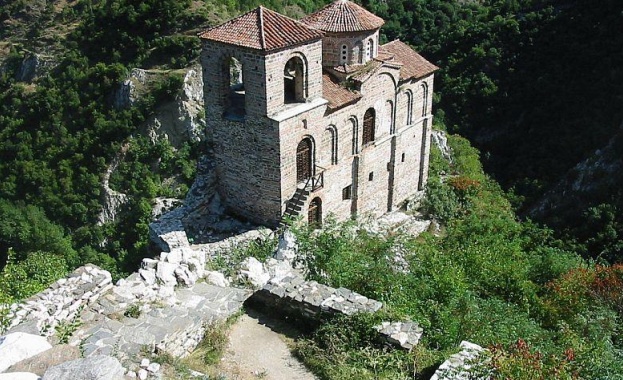 От този понеделник 08 11 21 г ще бъде затруднено движението по