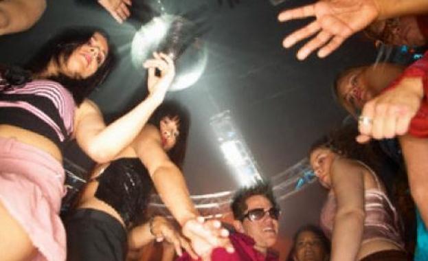 Забраниха кючеците и чалгата за две седмици в Пловдив 