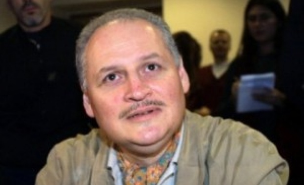 Чакала не съжалява за жертвите, а за това, че не е бил баща за пример