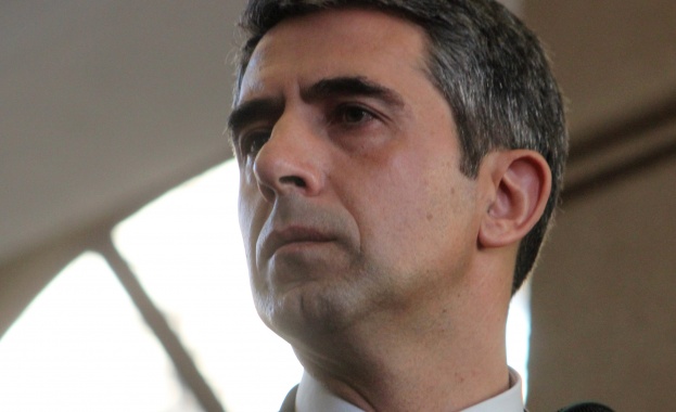 Плевнелиев призова политиците за смирение, разумен диалог и уважение към народа 