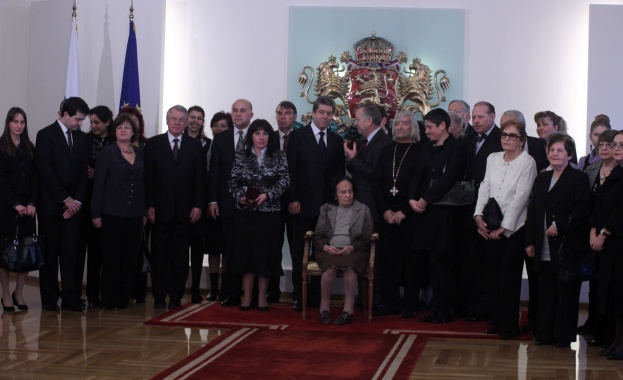 Президентът Георги Първанов връчи висши държавни отличия