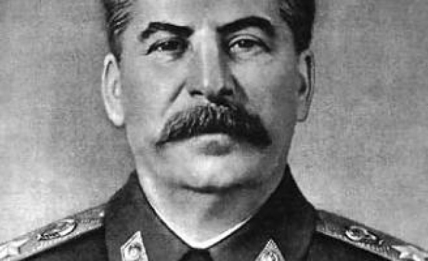 Внукът защитава дядо си Сталин