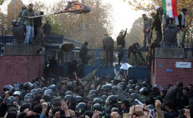 Италия отзова посланика си в Техеран 