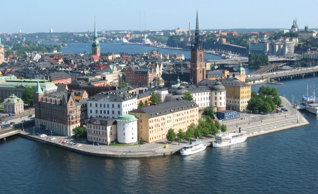 И Швеция привика посланика си в Техеран 