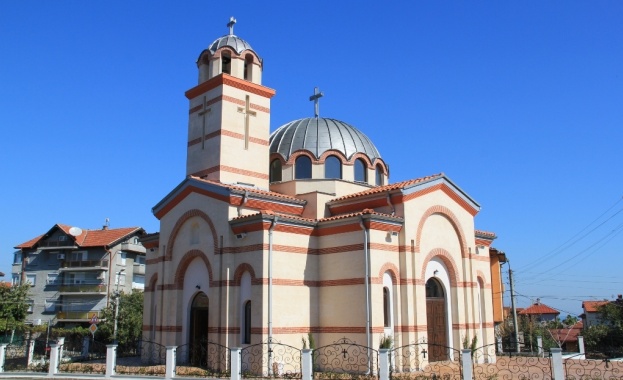 Храм „Св. Пимен Зографски" сред най-значимите български паметници