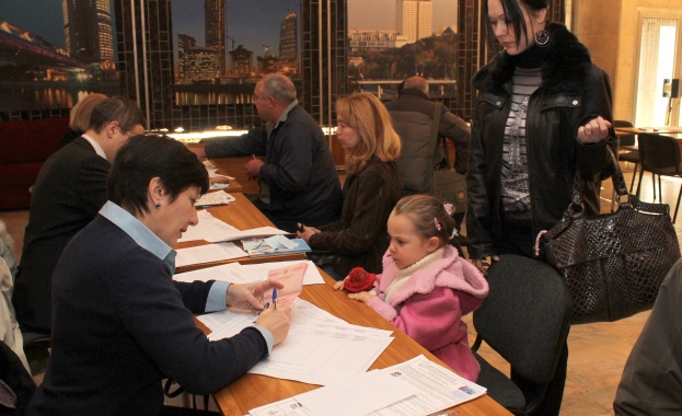 „Единая Россия” начело в Камчатка и Амурска област 