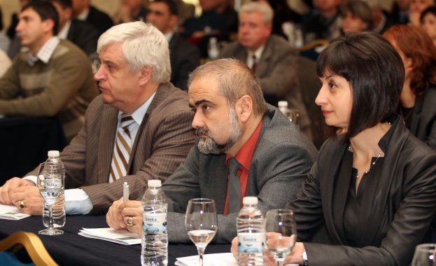 Европремиер провалил търг за пречиствателни станции у нас през 2002 г.