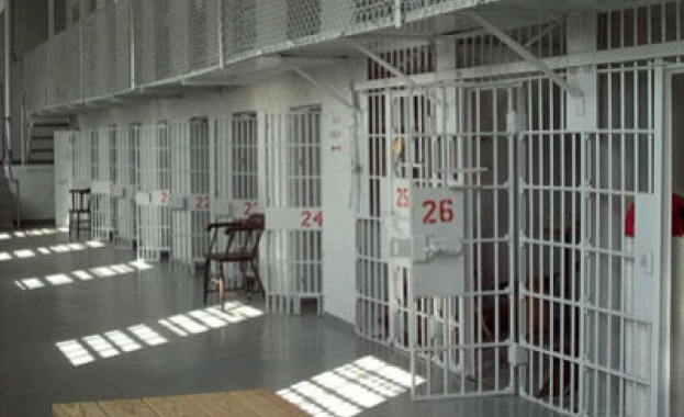 Румъния отрече да е предоставяла затвори за бази на ЦРУ